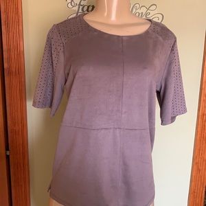 Very very soft and comfortable top with sleeves decor